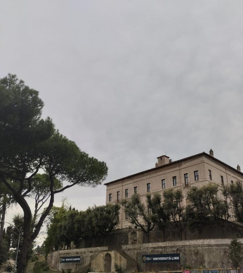 Vaticano & Villa Pamphilj Studio Rom Exterior foto